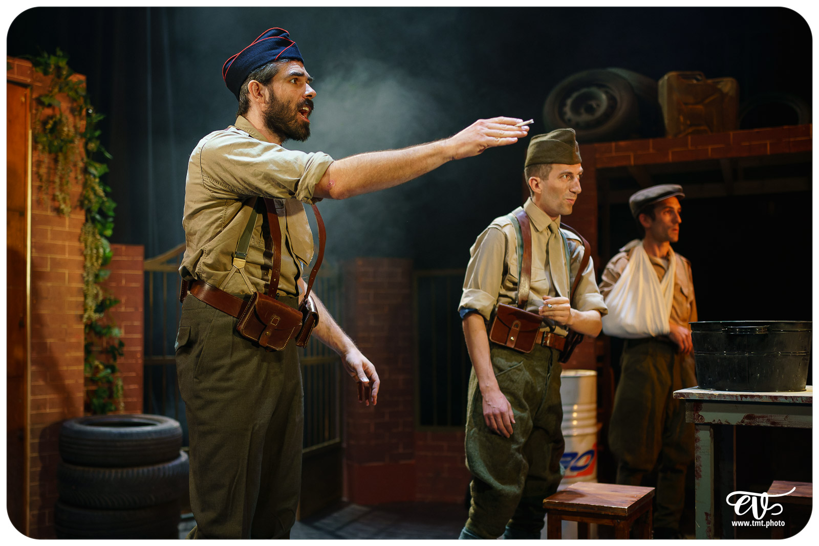 LES VISIONS DE SIMONE MACHARD (CIE LA CLAQUE)